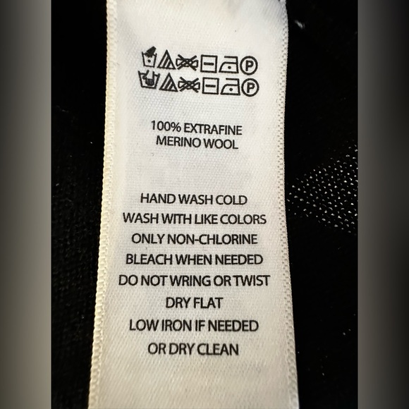 ELLEN TRACY- 100% EXTRA FINE MERINO WOOL SWEATER- BLACK SIZE S - Picture 6 of 6